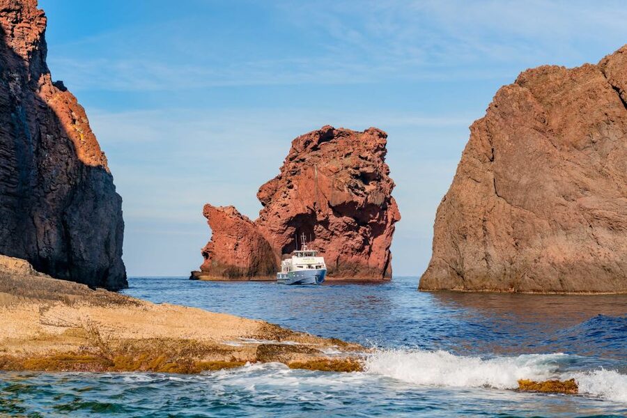 Ajaccio/Porticcio: Scandola Nature Reserve Guided Boat Tour - Gulf of Porto and the Calanques de Piana: Red Granite Theater