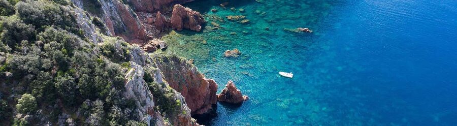 Ajaccio: Scandola - Girolata - Piana - Capo Rosso Tour - Girolata Gulf break: the beach stop that feels real