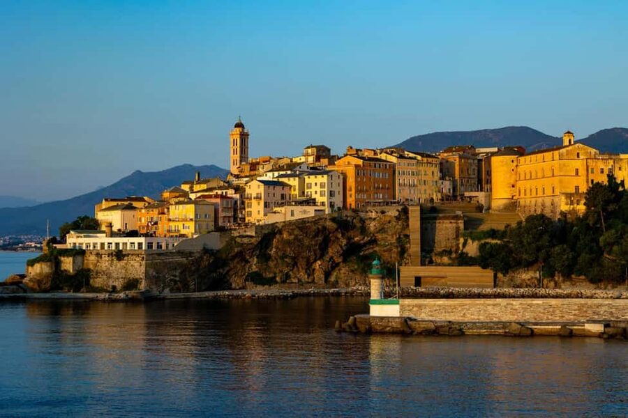 Bastia: Express Walk with a Local in 60 minutes - Meeting in Bastia, starting where locals actually orient themselves