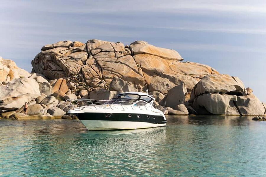 Bonifacio: Lavezzi Islands Full day Trip by Boat - Swim Stops and Snorkeling Breaks in the Turquoise Coves