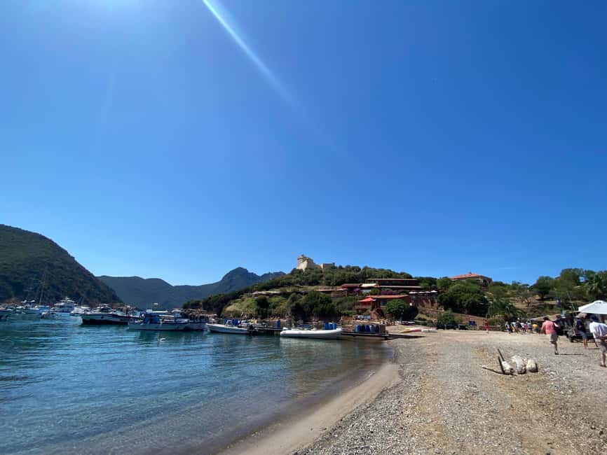 Calvi: Guided speedboat tour to Scandola and Girolata - Calvi to Scandola, a UNESCO reserve you see at speed