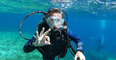 Introduction to Diving Dive with an Instructor