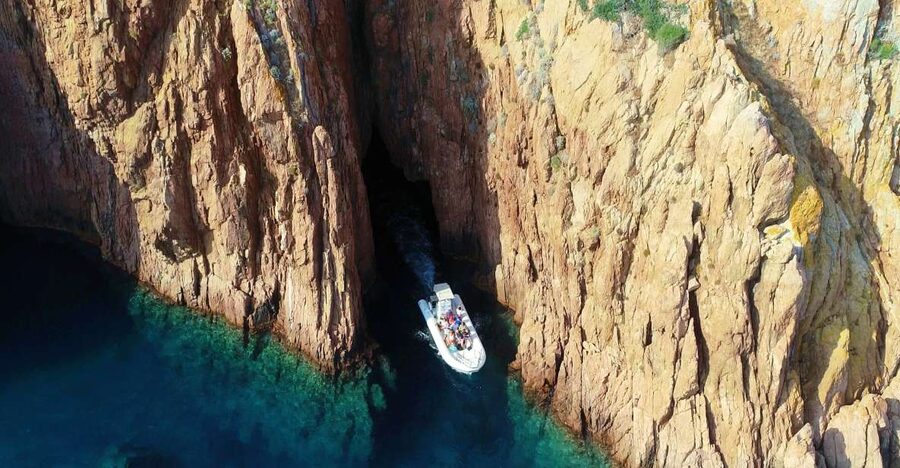 Cargèse: Calanques of Piana Capo Rosso Semi-Rigid Boat Tour - What to pack so you feel comfortable the whole time