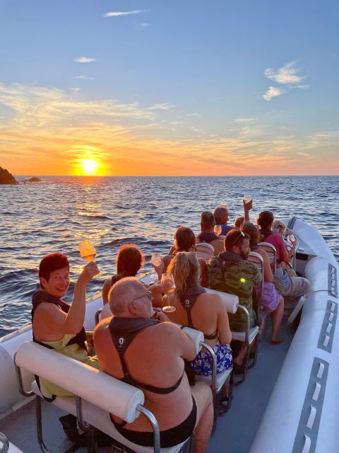 Croisière Sunset Scandola Piana Baignade bateau 12 places - Picking Sagone or Cargèse: the start that shapes your first views