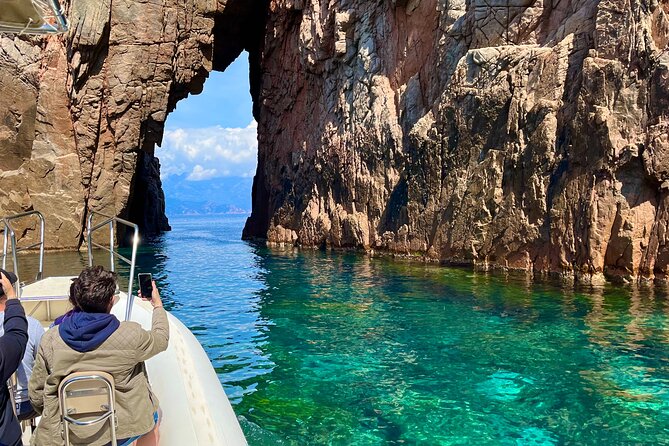 Cruise in a small group in Scandola Girolata Calanques de Piana - Capo Rosso’s Red Granite Coves, Including the Piscine