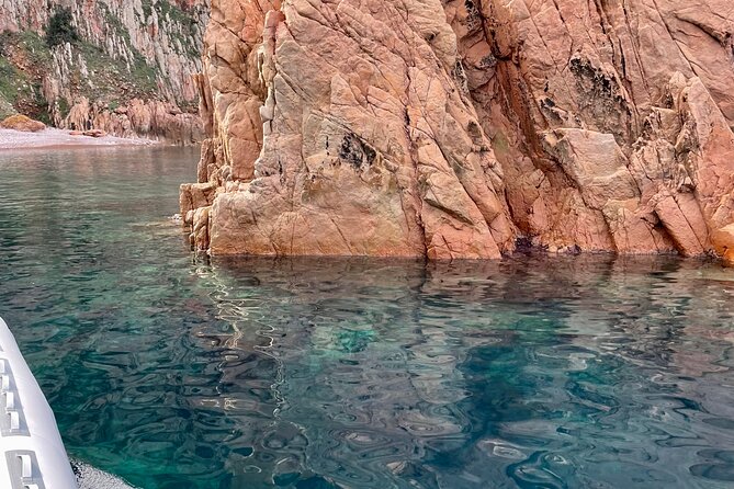 Cruise Sunset Aperitif Scandola/Gulf Porto/Piana Boat 12p - Capo Rosso, the 331 m promontory, wine and snorkeling time