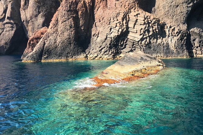 Day at Scandola and Calanques de Piana in a small group - Calanques de Piana: short stop, strong color contrast