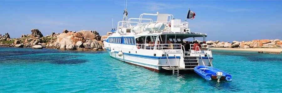 Day cruise to the Cerbicales & Lavezzi Islands with lunch - Past the named beaches to Bonifacio, with the captain calling the shots