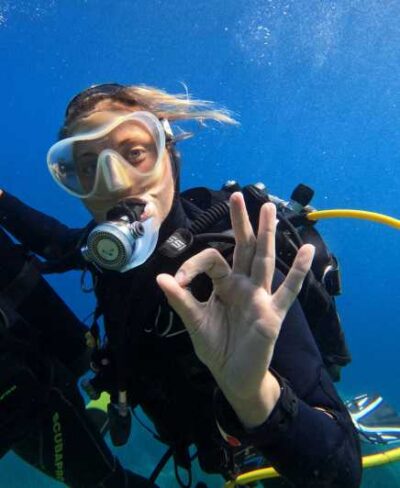 First Scuba Diving Experience in Calvi (From 8 yo)