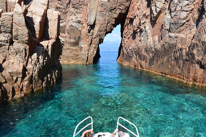 Friendly discovery of Scandola Calanques de Piana and meal stop at Girolata - Key points worth putting on your radar