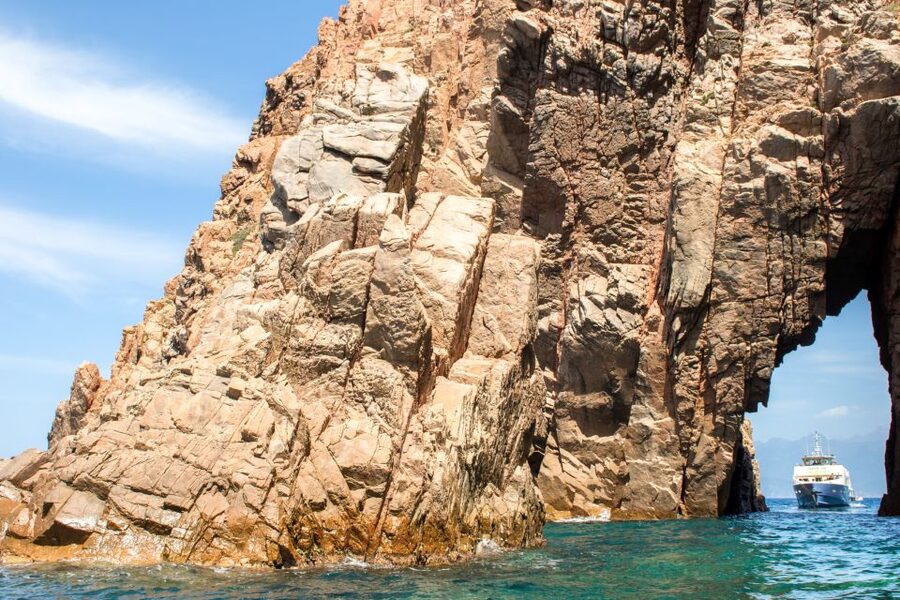 From Porto: Scandola & Girolata Tour by Boat - Gulf of Porto cruise time, and the turquoise effect in Elbu Bay