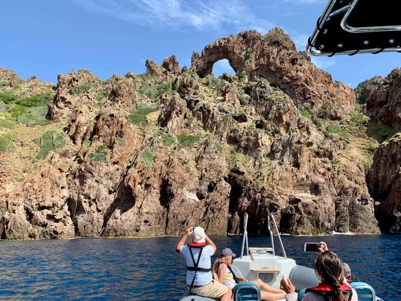 From Sant Ambroggio: Scandola, Girolata & Calanques de Piana - Who this tour suits best, and the one real caution