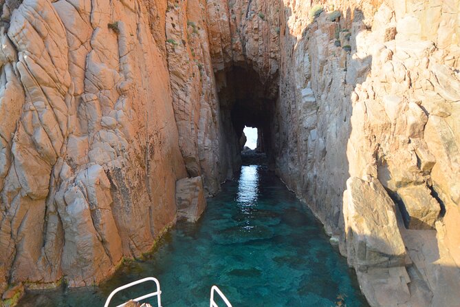Getaway to the Calanques of Piana de Cargèse in a small group - Who this tour is best for (and who should look elsewhere)