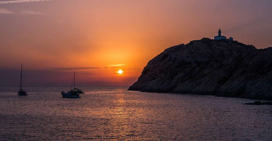 Ile Rousse : Sunset aperitif - What happens during the 90 minutes on the water