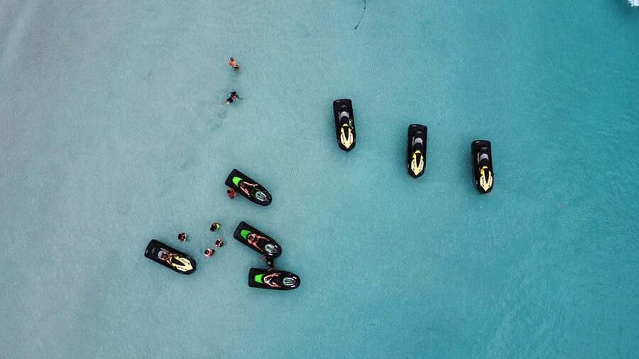 Jet ski ride : Initiation - How the monitor-led ride works, and why you do not need a boat licence