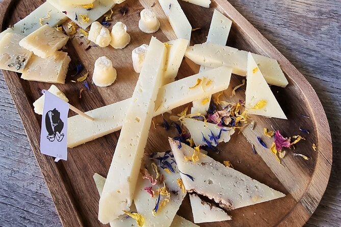 NO DIET CLUB - Unique local food tour in Ajaccio (English/French) - Stop-by-Stop: Corsican Charcuterie and Cheese From Real Artisans
