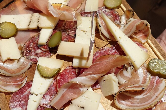 NO DIET CLUB - Unique local food tour in Ajaccio (English/French) - Vegetarian-Friendly Without Feeling Like a Shortcut