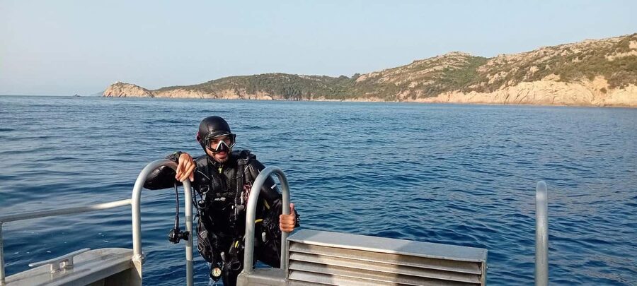 Porto-Vecchio: beginner diving in the Cerbicale Islands in the reserve - Palombaggia Beach meetup: the simple start point