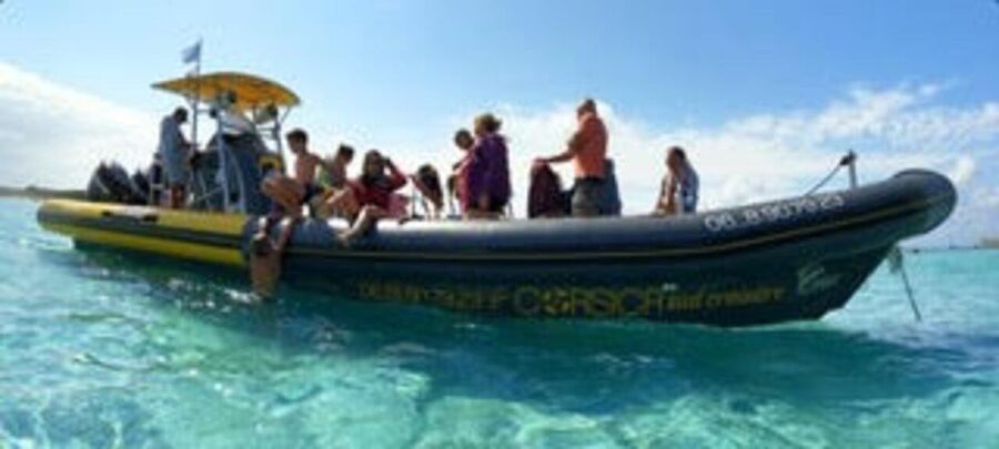 Santa Giulia : Sunset Cruise & Apéritif - Santa Giulia sunset timing: a 2-hour cruise that fits your day