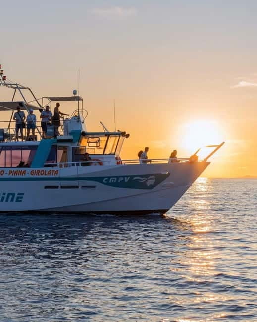 Visite en bateau avec final au COUCHER DE SOLEIL+vin Corse - Setting Sail From CMPV PROPRIANO in a 2-Hour Sunset Window